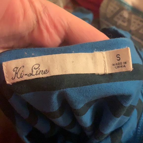 Blue and black striped oversized tee shirt - Picture 3 of 3